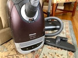 Miele Vacuum - Capricorn