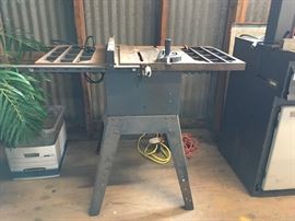 Table saw