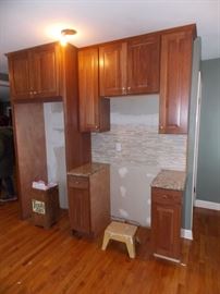 New Cherry Kitchen Cabinets Granite Counter tops