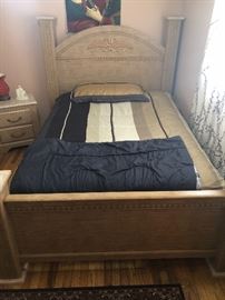 4 Piece Bed Set