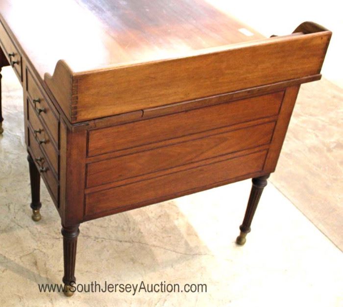 SOLID Mahogany Fluted Leg Desk in the Manner of Kittinger Furniture 