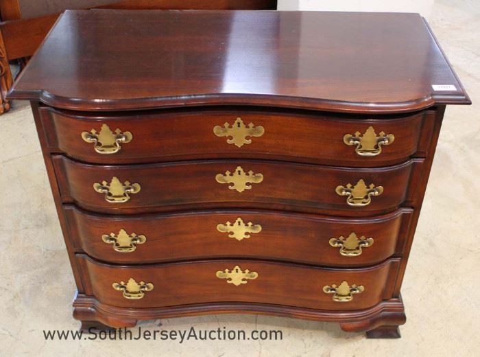  High Quality SOLID Mahogany Bracket Foot 4 Drawer

Bachelor Chest by "Wellington Hall Furniture" 