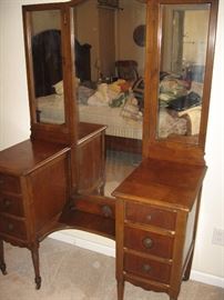 Antique Vanity/Dresser with Triple Mirror...