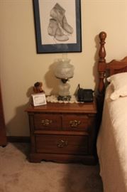 THOMASVILLE NIGHT STAND