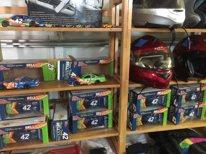 COLLECTIBLE CARS FROM 2000, IN ORIGINAL BOXES, MINT CONDITION.