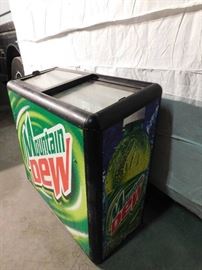 True Slide Top Merchandizing Cooler