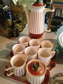 Look at this vintage coffee set and trays