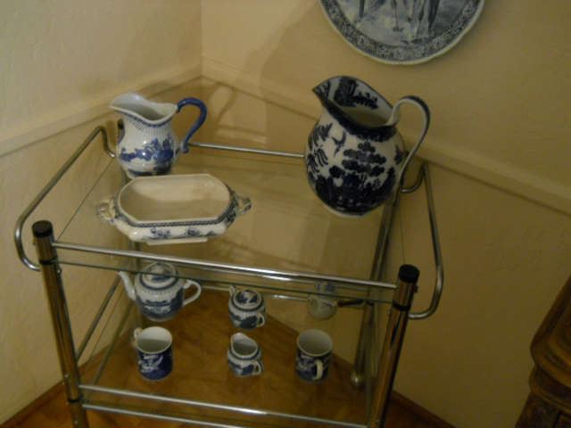 mid century table      English Blue and white