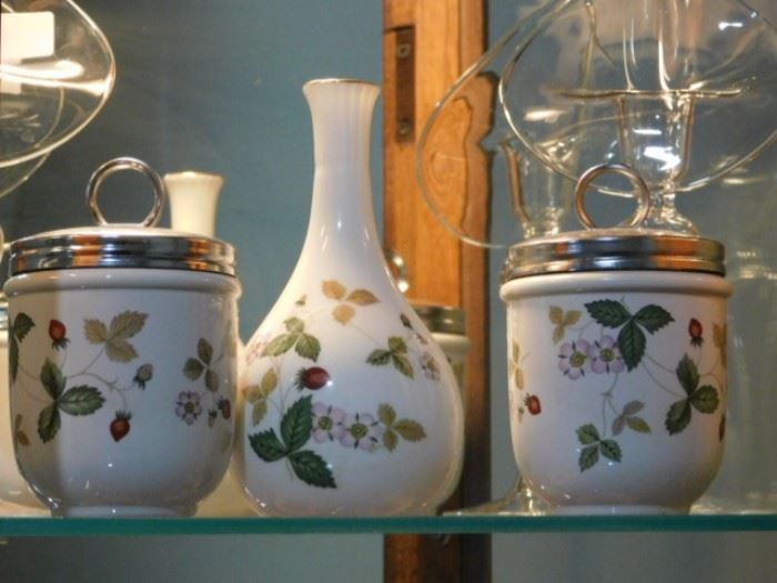 Wedgewood  wild Strawberry Vase and Custard containers 