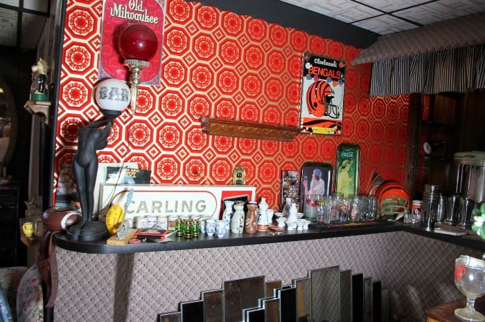 Bar Signs, Beer Lights, Bengals Memorabilia