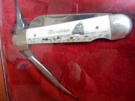 SCRIMSHAW KNIFE
