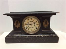 Wooden Mantle Clock