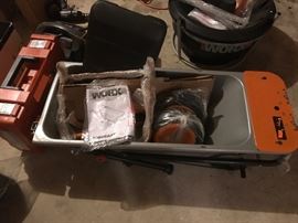 WORX Aerocart gardening stand