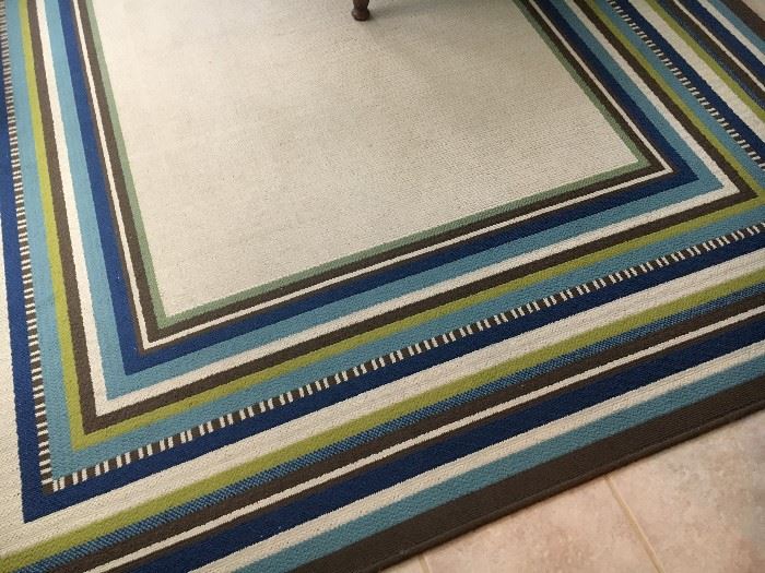 Very nice rug.  Vibrant colors.