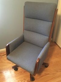 Upholstered office chair