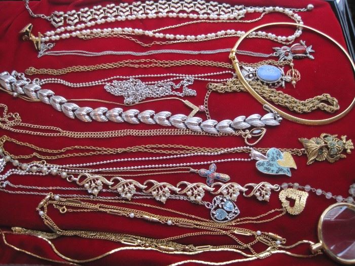 costume necklaces