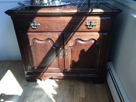 Buffet server with top that opens