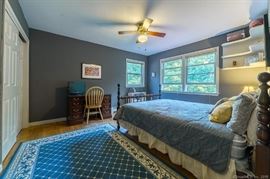 Thomasville Bedroom Furniture, rug, desk, lamp