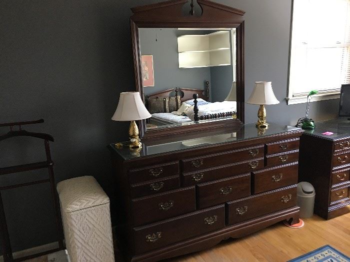 Thomasville Dresser with Brass Lamps