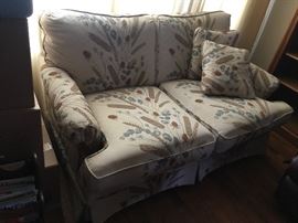 Loveseat 