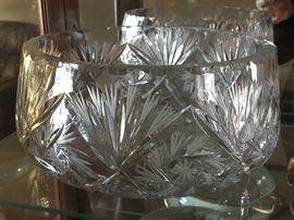 Crystal bowl