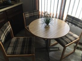 small round kitchen table; perfect for small spaces; 4 chairs