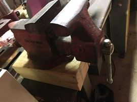 Craftsman vice