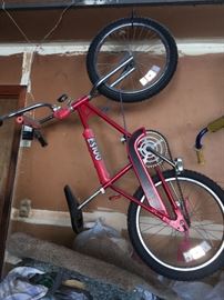 FS100 bike