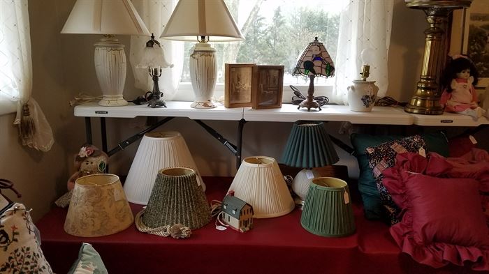 Lamps & lamp shades