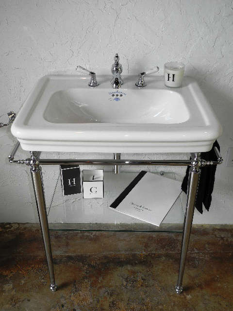 Devon & Devon Sink & Console 30" W 21" D, 33.5" T with Samuel Heath Faucet