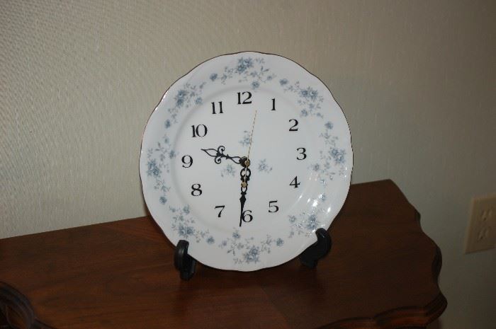 Haviland china plate clock (Bavaria Germany)
