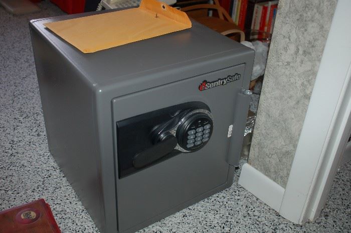 Sentry - fire proof digital lock safe