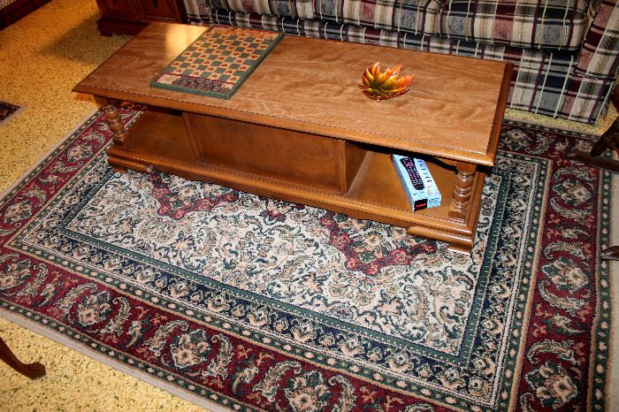 Coffee table, rug - also have matching smaller rug and runner