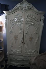 Armoire
