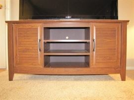 Flatscreen TV Stand