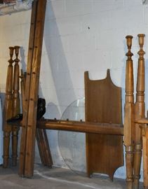 Antique Wood Rope Bed