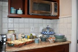 Kitchen Items Stoneware Cake Server