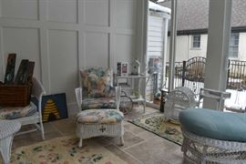 White Vintage Wicker Furniture