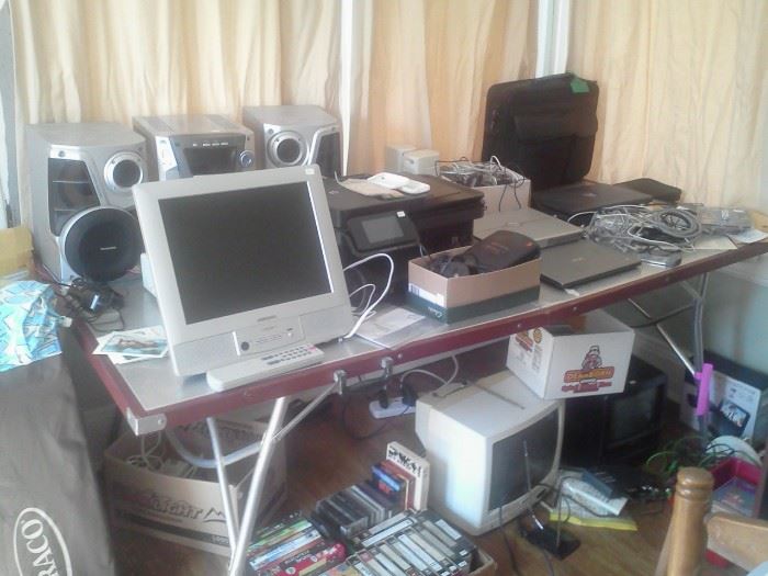 laptops, monitors, tv