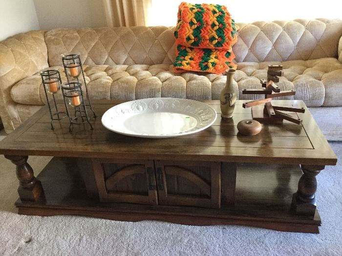 Coffee table, matches end table
