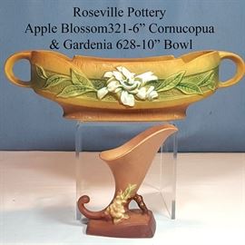 Pottery Roseville Gardenia Apple Blossom