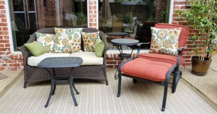 Great OUTDOOR/PATIO Furniture.
