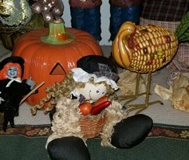 Fall/ Halloween Decor