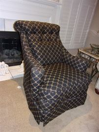 Century excellent condition quality luxury tufted accent chair