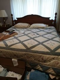 Queen Sized Bed with Foundation Set