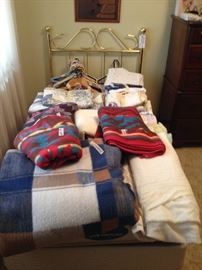 Assortment of Twin Linens, Twin brass-style bed with Simmons foundation (mattress/box spring)