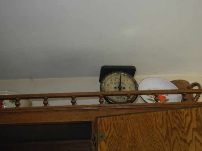 Vintage scale