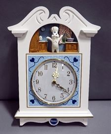 1999 Danbury Mint Pillsbury Doughboy Collector Clock, 12"W x 17"H