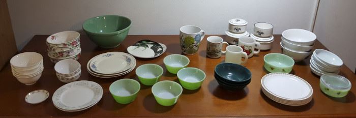FKT015 Assorted Ceramic Ware, Melamine, Plastic Dishes & Bowls
