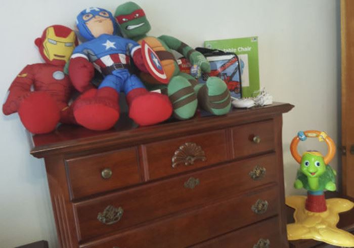 FKT046 Ninja Turtles, Avenger Plush, VTech Turtle, Inflatable Chair
